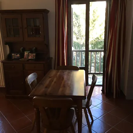 Lo Scudo D'italia 프라젤라토