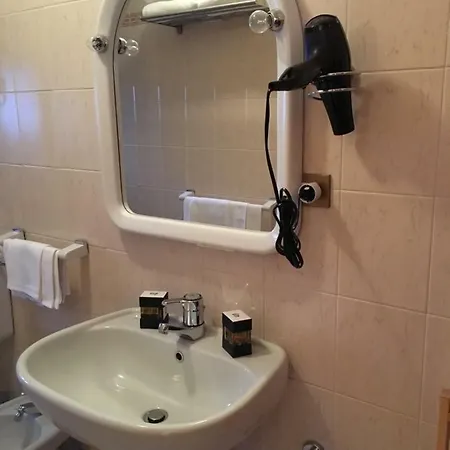 Lo Scudo D'italia 아파트